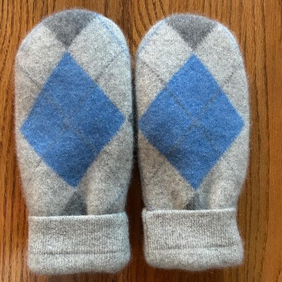 Felted 2-Ply Cashmere Mittens handcrafted from Repurposed Sweater - Gray/Blue - Picture 2 of 4
